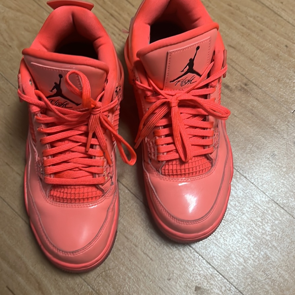 Retro 4s ‼️ - Picture 2 of 3